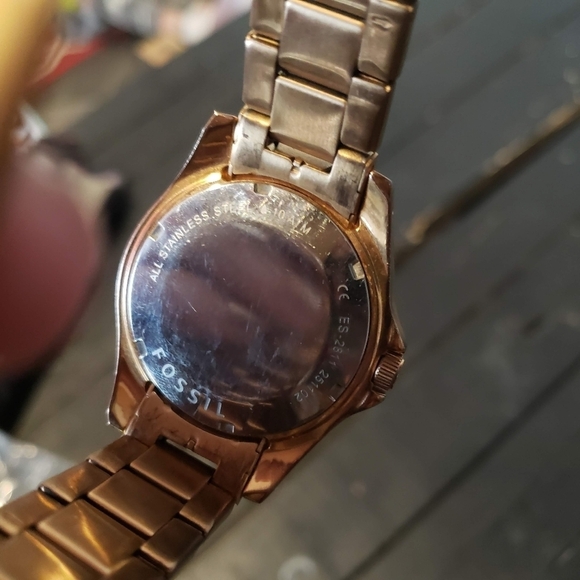 Fossil Riley Round Crystal Pave Bezel Watch Women's Gold Chain Link Bracelet - Picture 3 of 5